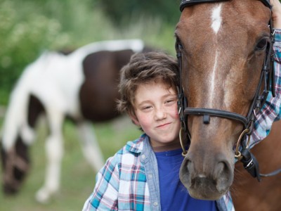 The Benefits of Equine Assisted Therapy for People with FASD