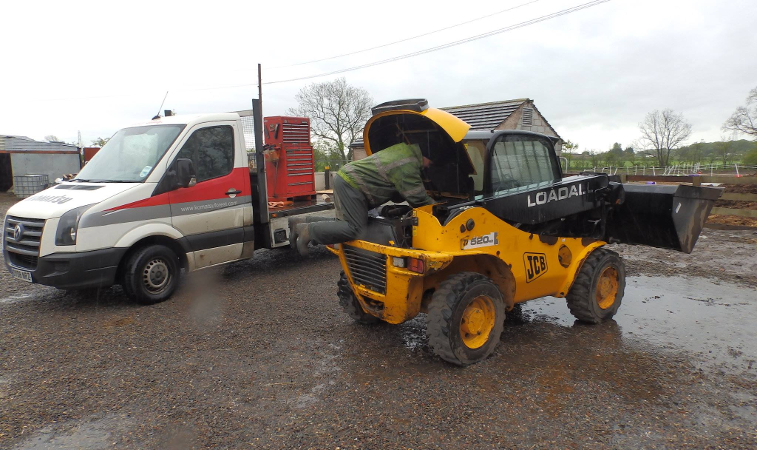 Komatsu Come to the Rescue of Racehorse Rescue Centre